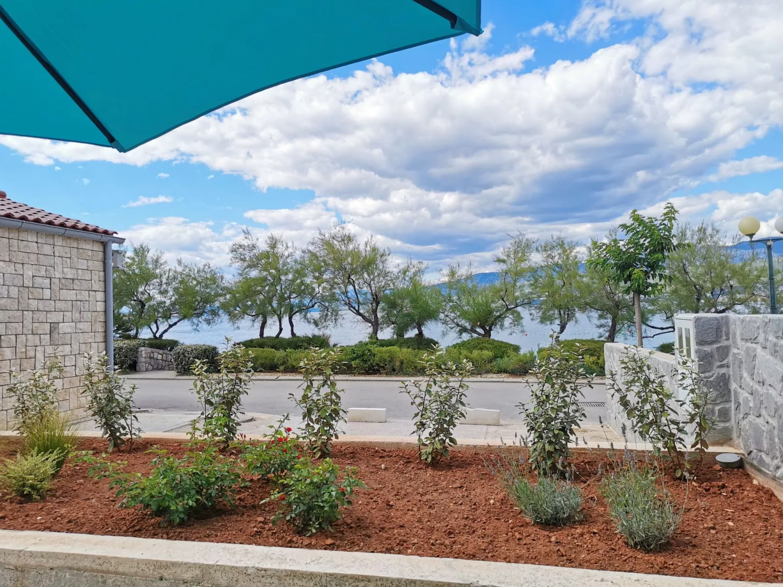 Studio Apartment More-Buiten