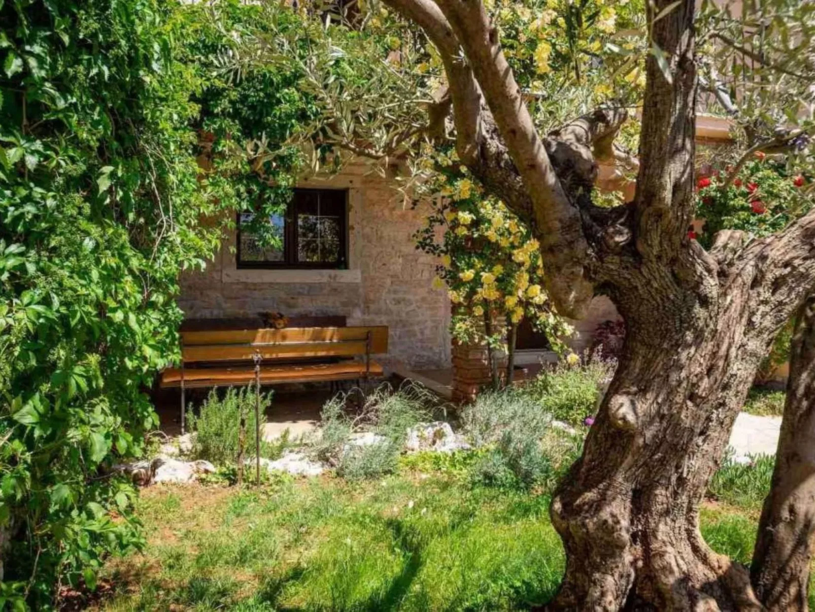 Casa Paola-Image-tags.info