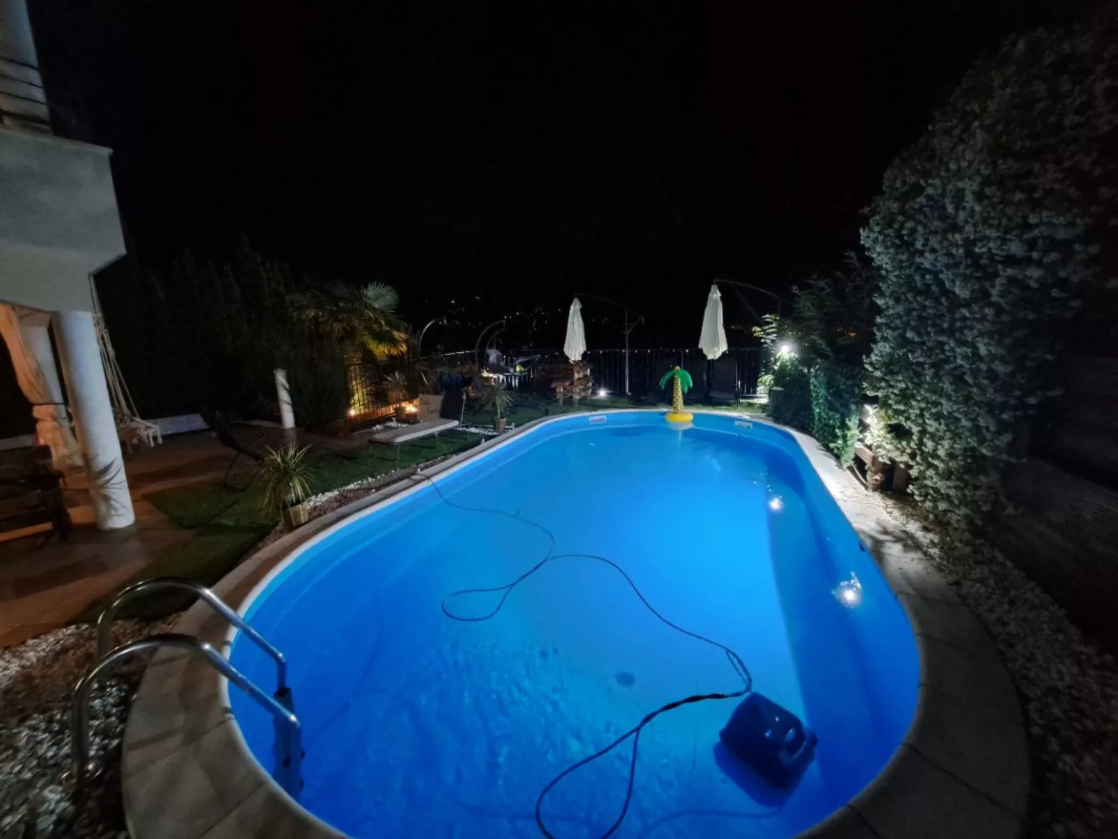 Wohnung in der Villa Emily mit herrlichem Meerblick-Buiten