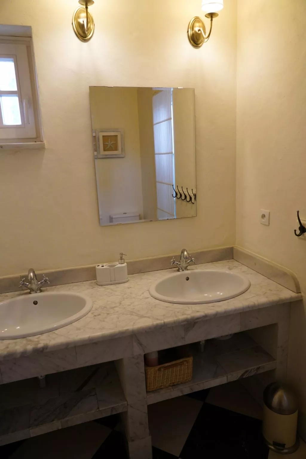 "Sunshine Apartment"-Binnen