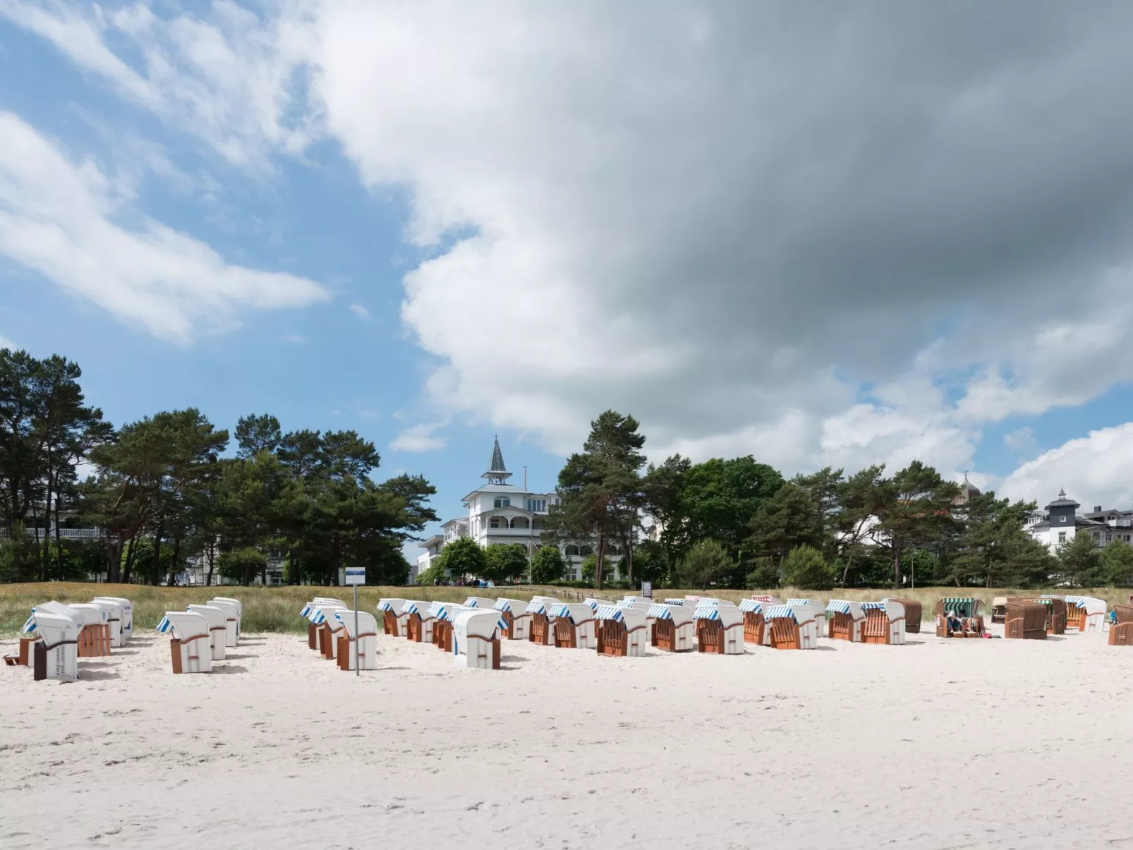 Strandhaus Seeblick-Binnen