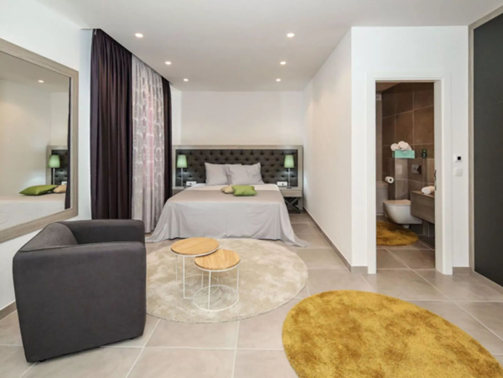 Luxusvilla Viola mit Pool, Sauna und Fitnessraum-Binnen