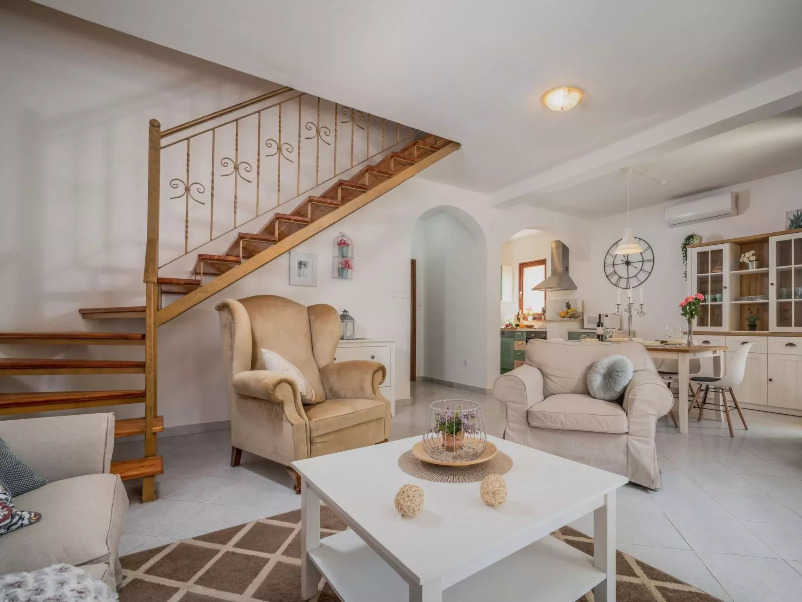 Chiara in Rogivici-Binnen