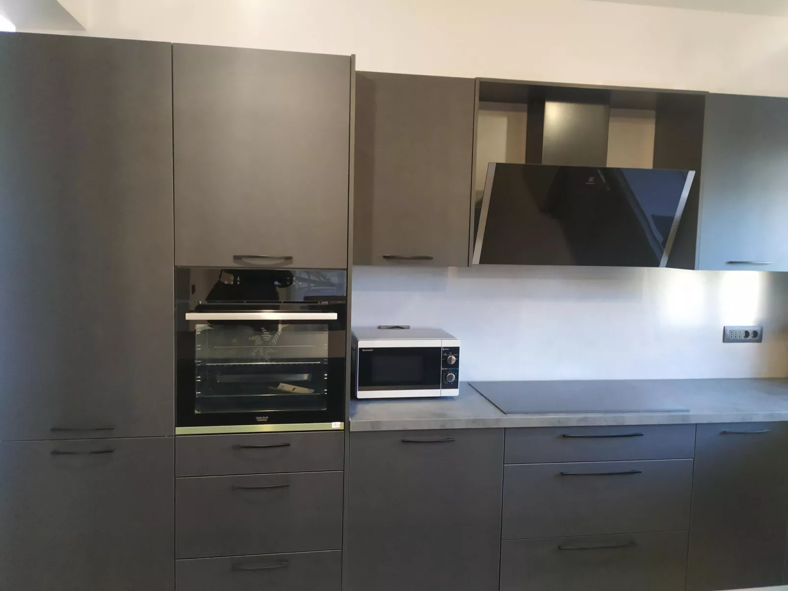 Ferienvilla mit privatem Pool-Binnen