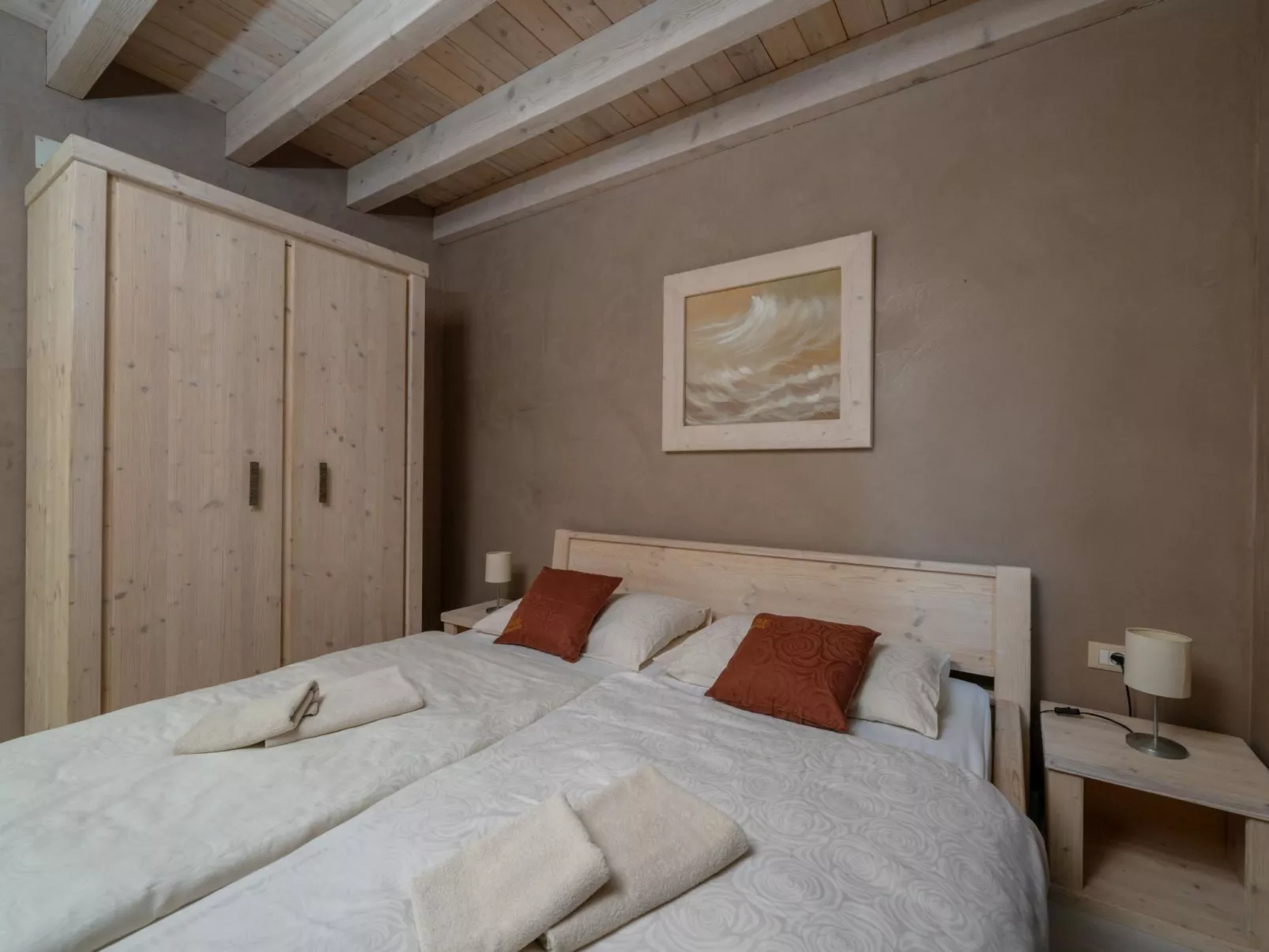 8-Schlafzimmer-Villa Bianca mit Pool, Sauna, Billard-Binnen