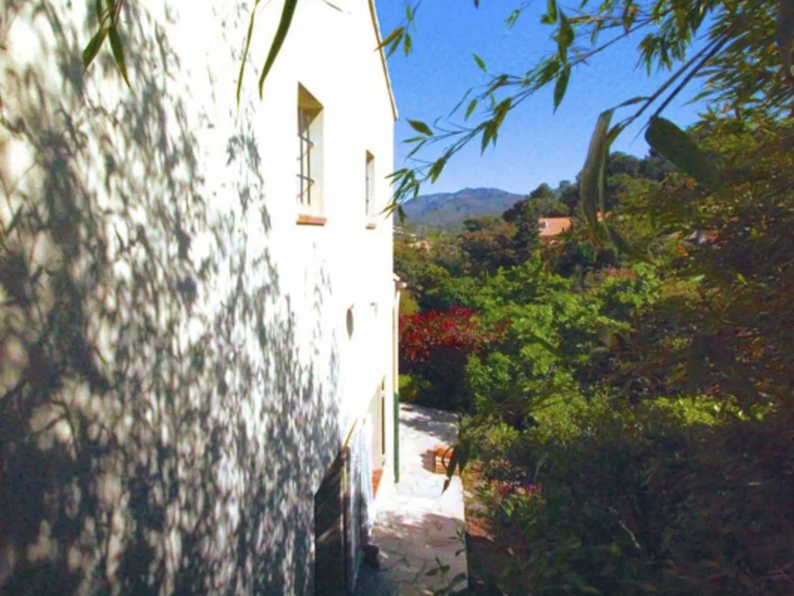 Die Sonne der Côte d'Azur-Buiten