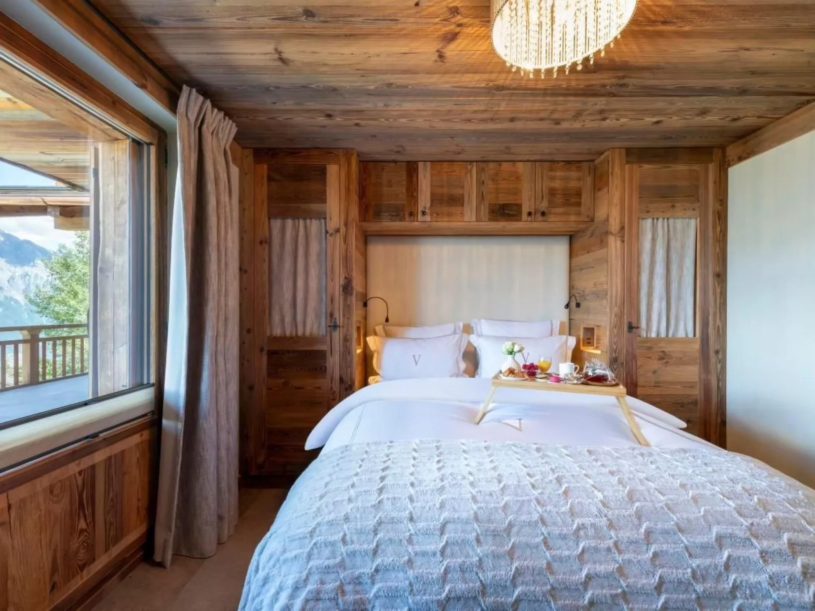 Chalet V mit Lift und Pool-Binnen