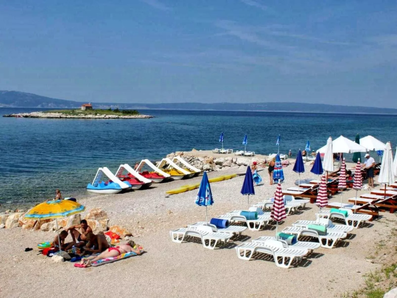 Wohnung "Marin Mataija" mit Blick auf das Wasser-Buiten