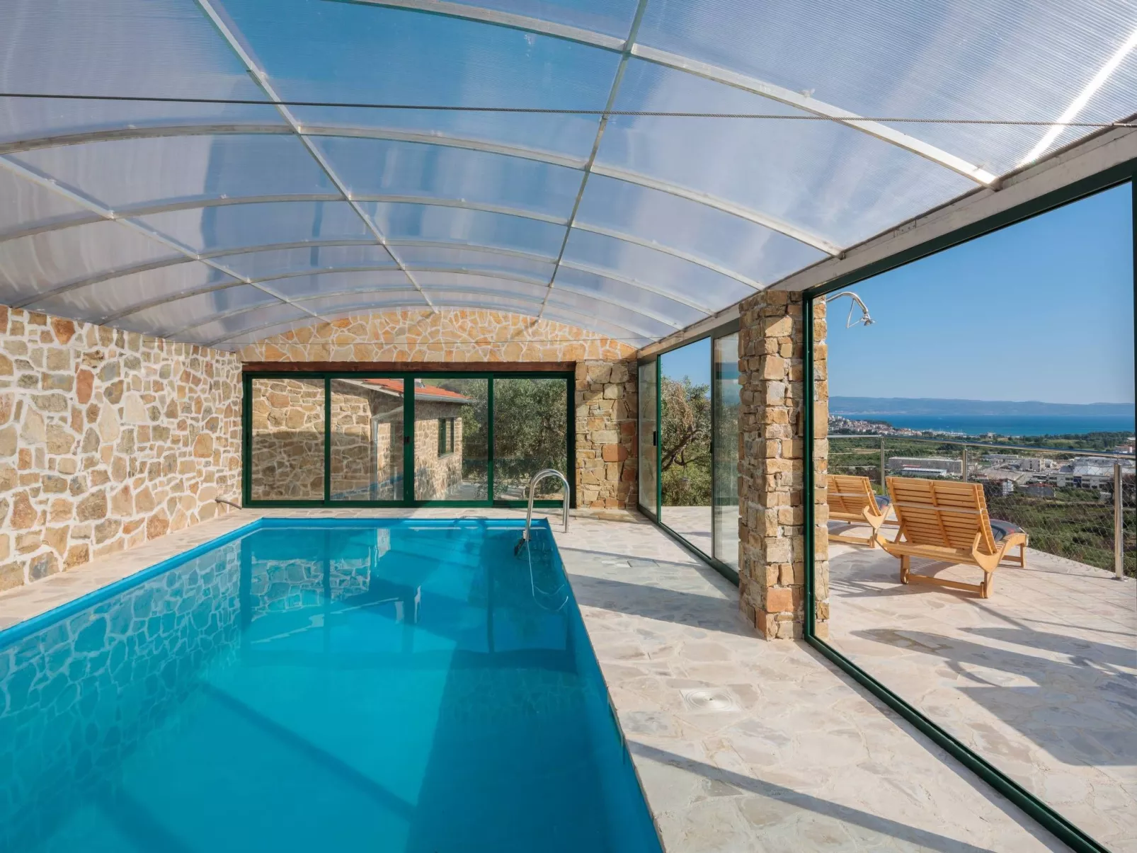 Ferienvilla Kalista mit Pool und tollem Ausblick-Image-tags.info