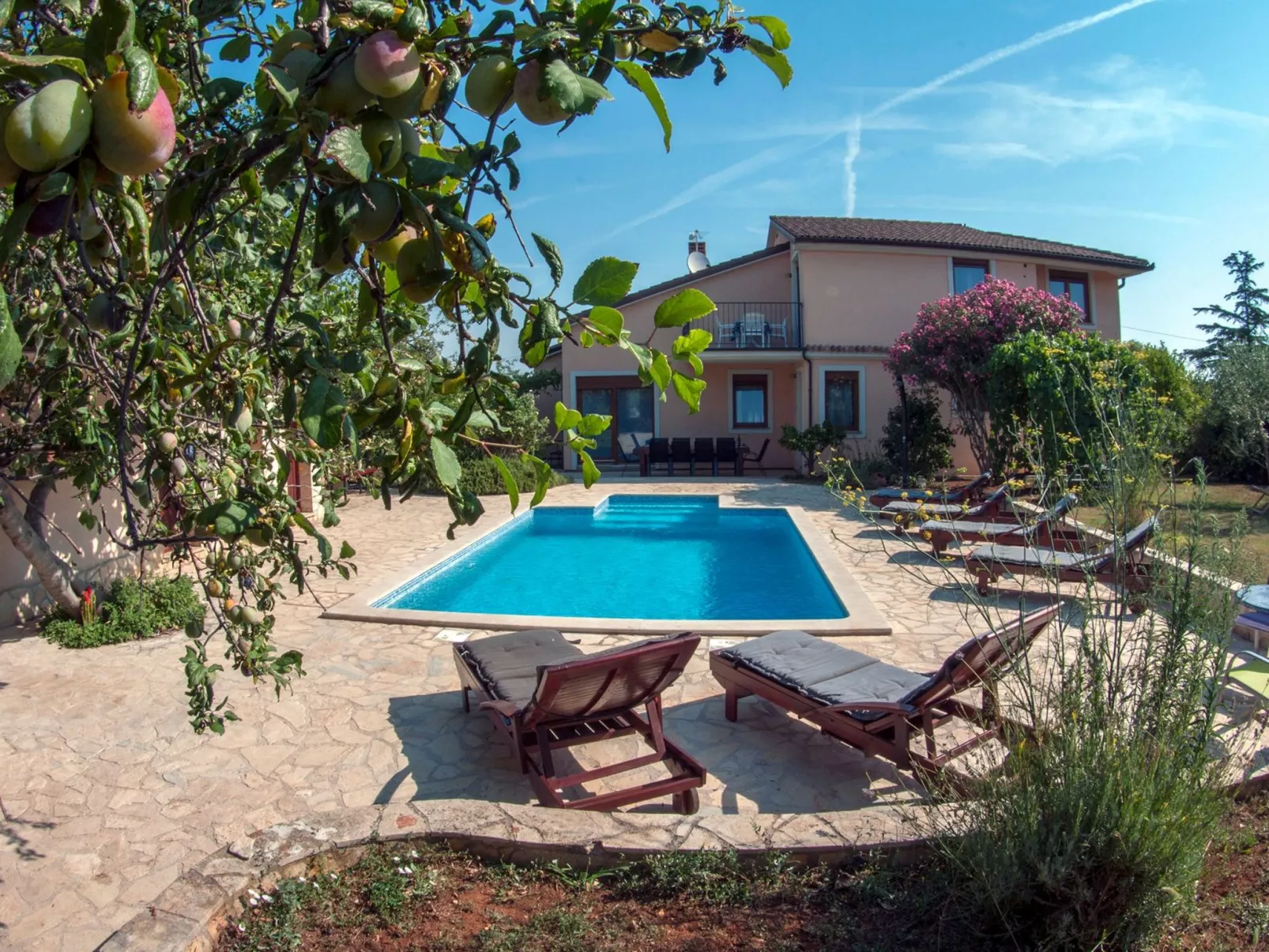 Erdgeschosswohnung für 7 Personen-Image-tags.info