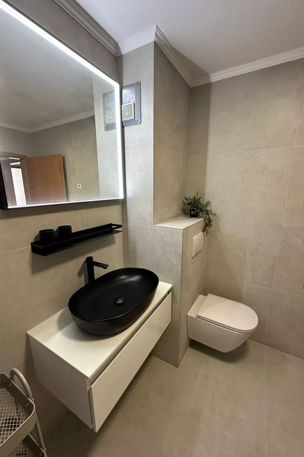 In ruhiger Lage mit Balkon-Binnen