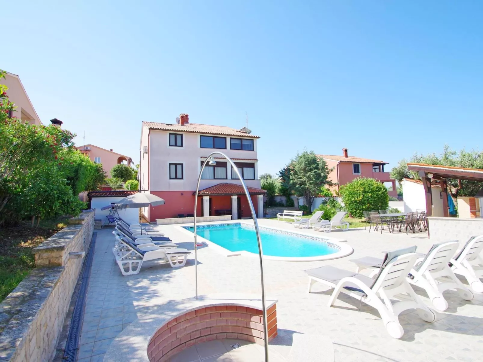 Wohnung in Banjole mit großem Garten-Image-tags.info