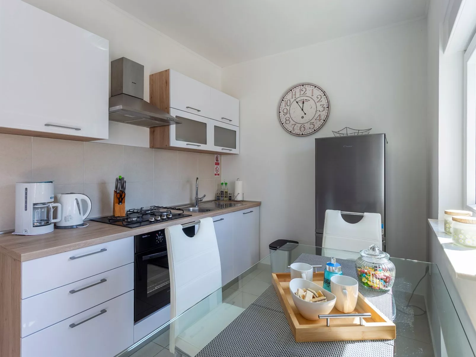 Appartement in Stoja mit Terrasse-Binnen