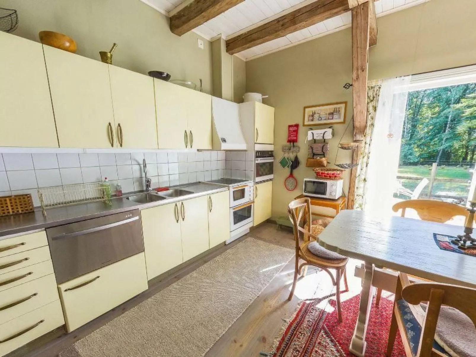 Mit Balkon, Terrasse und Garten-Image-tags.info