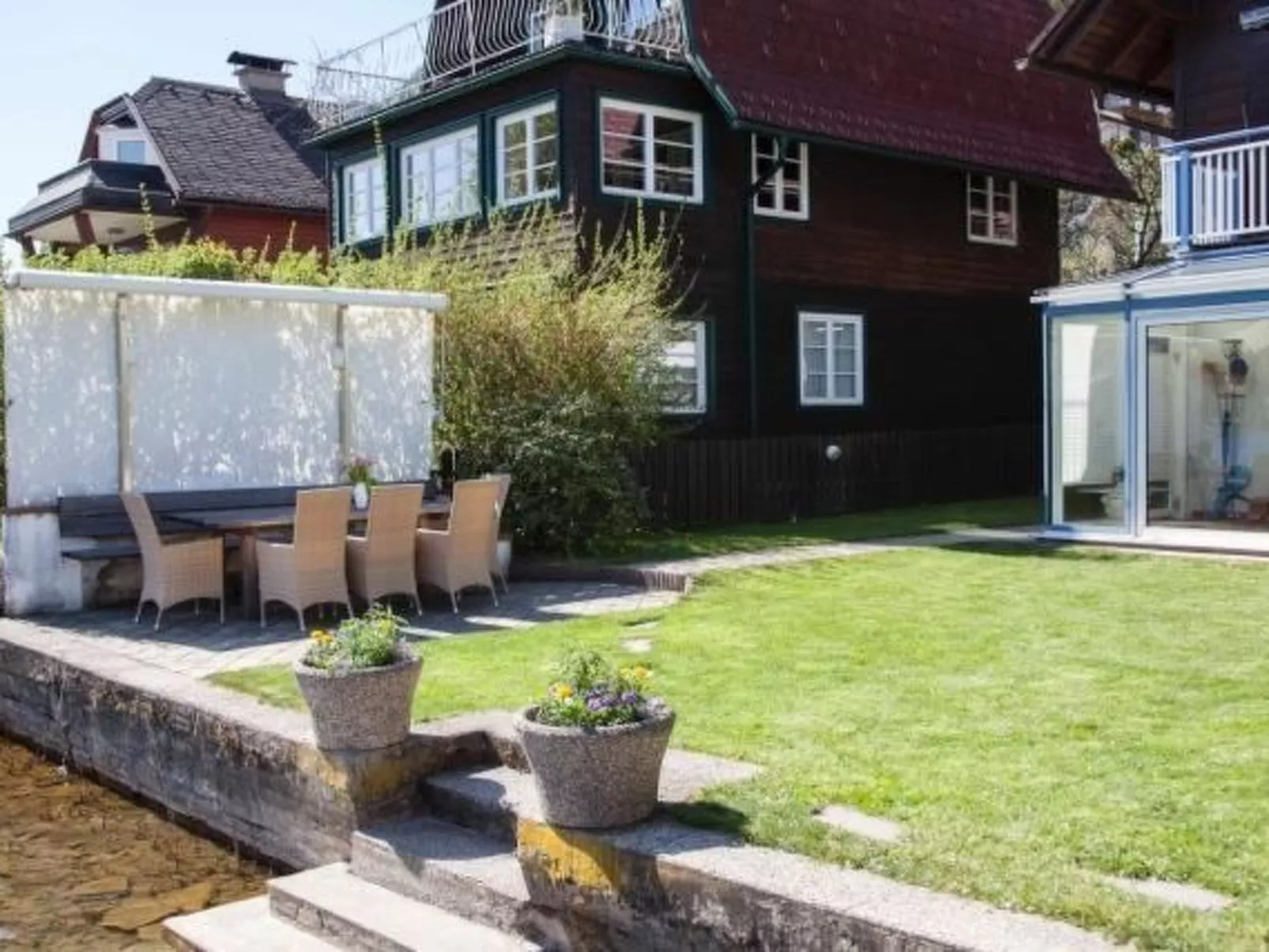 Am Ossiacher See mit Garten-Buiten