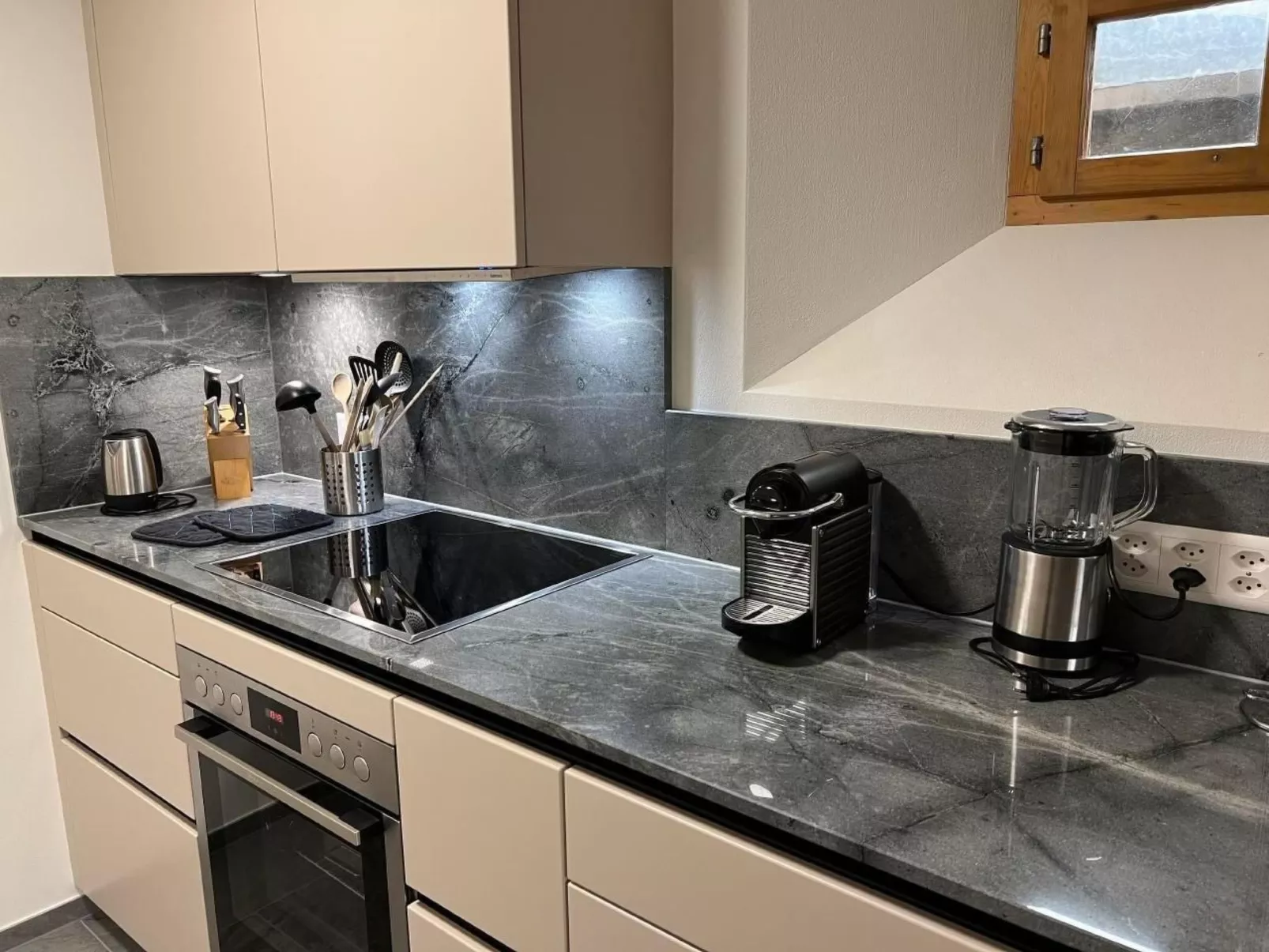 Chesa Tarnuzzer - ÖV-Binnen