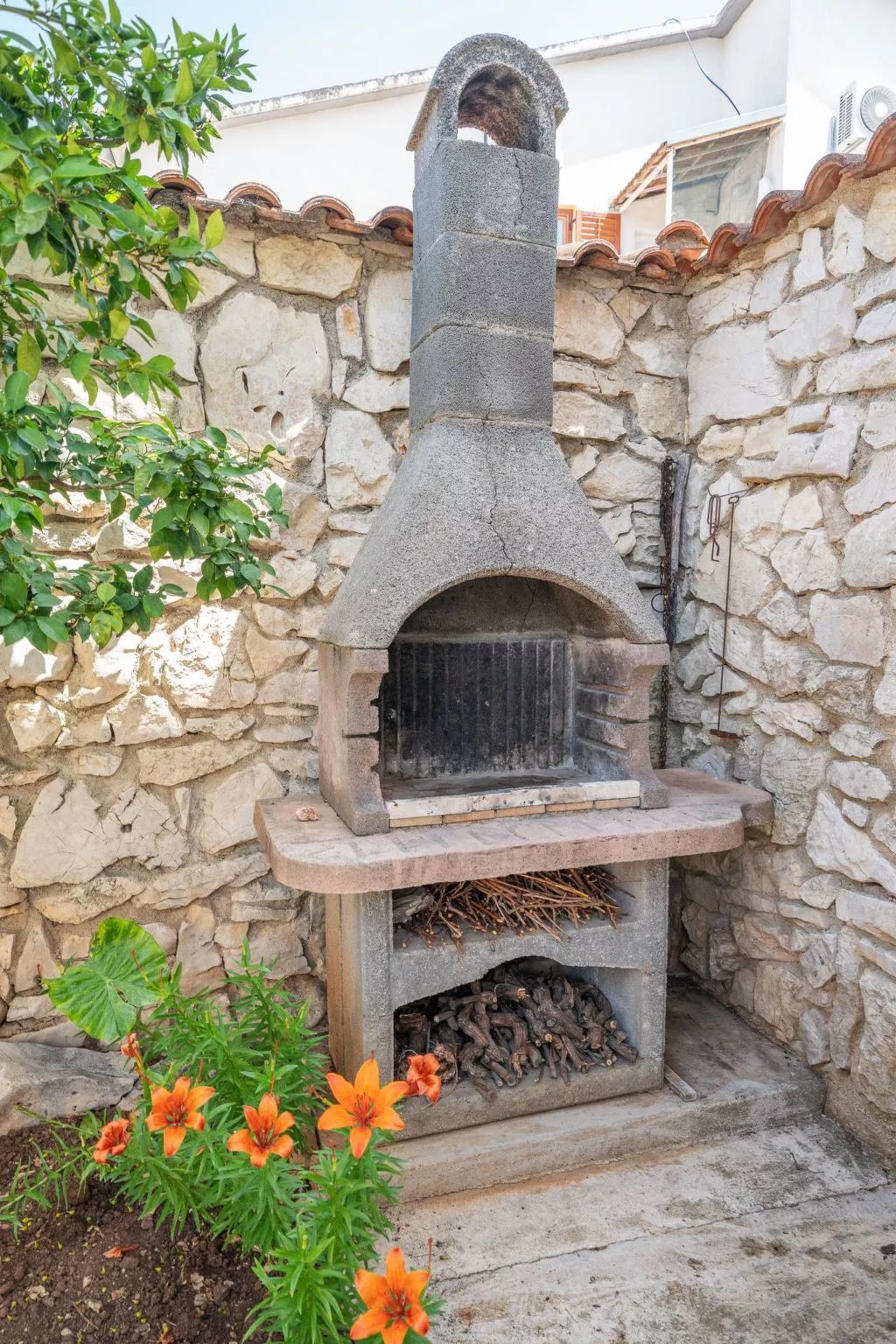 Wohnung "Klaudia" mit Balkon-Buiten