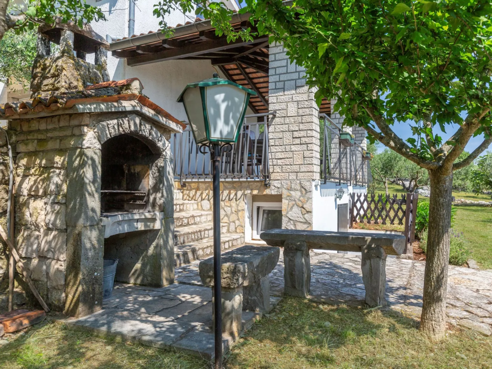 "Istria" mit eigenem Pool-Image-tags.info