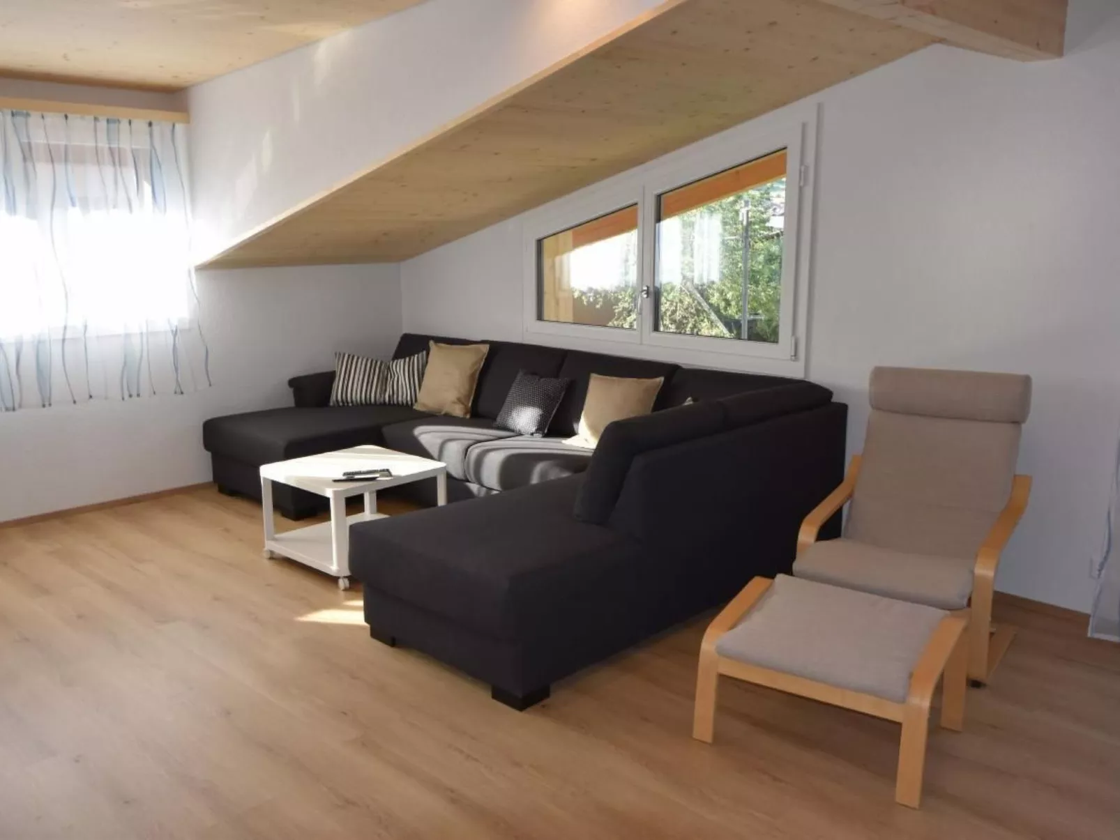 Gemeindematte „Sommer Bergbahnen inklusive“-Binnen