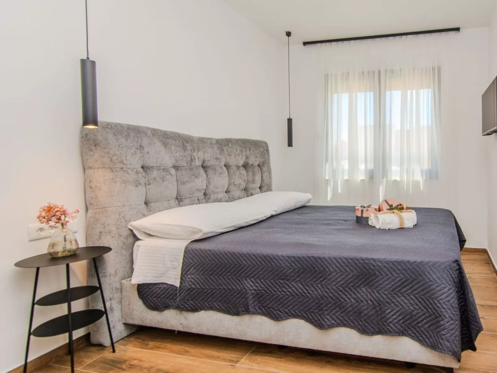 Neues modernes Poolhaus in Privlaka-Image-tags.info