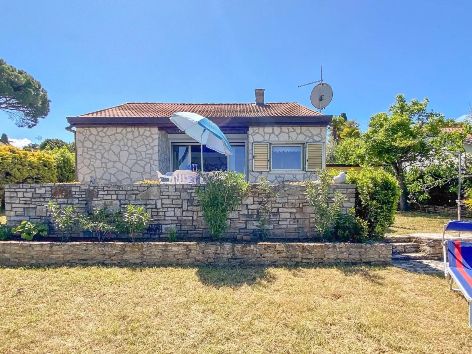 Für 6 Personen ca. 70 m&sup2; in Dajla, Istrien (Umag und Umgebung)-Buiten