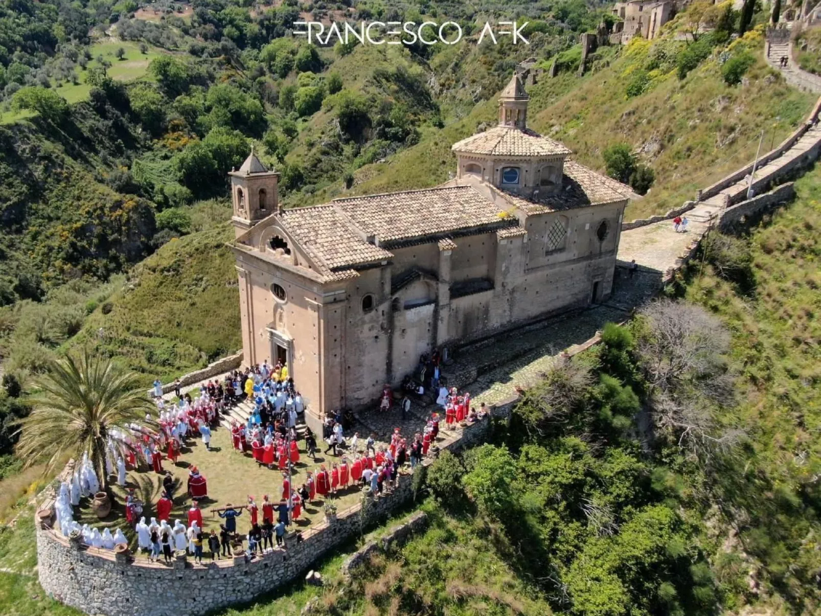 Großes Studio mit Terrasse mit Meerblick-Buiten