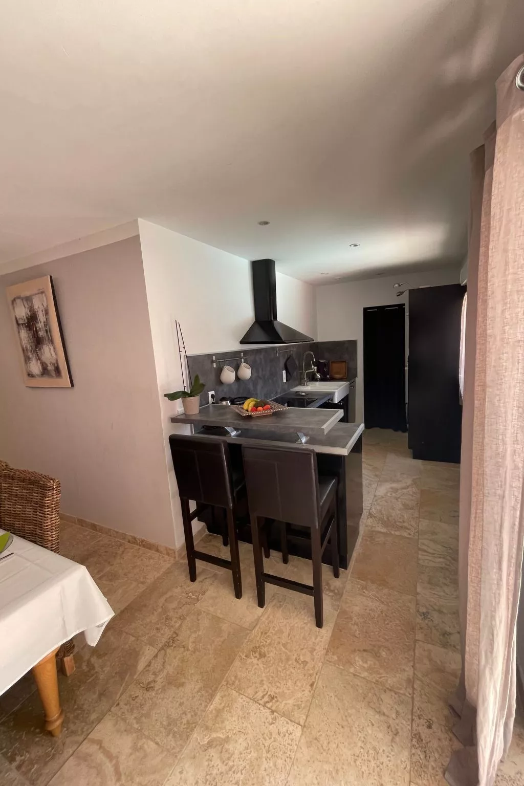 Mit eigenem Pool-Binnen