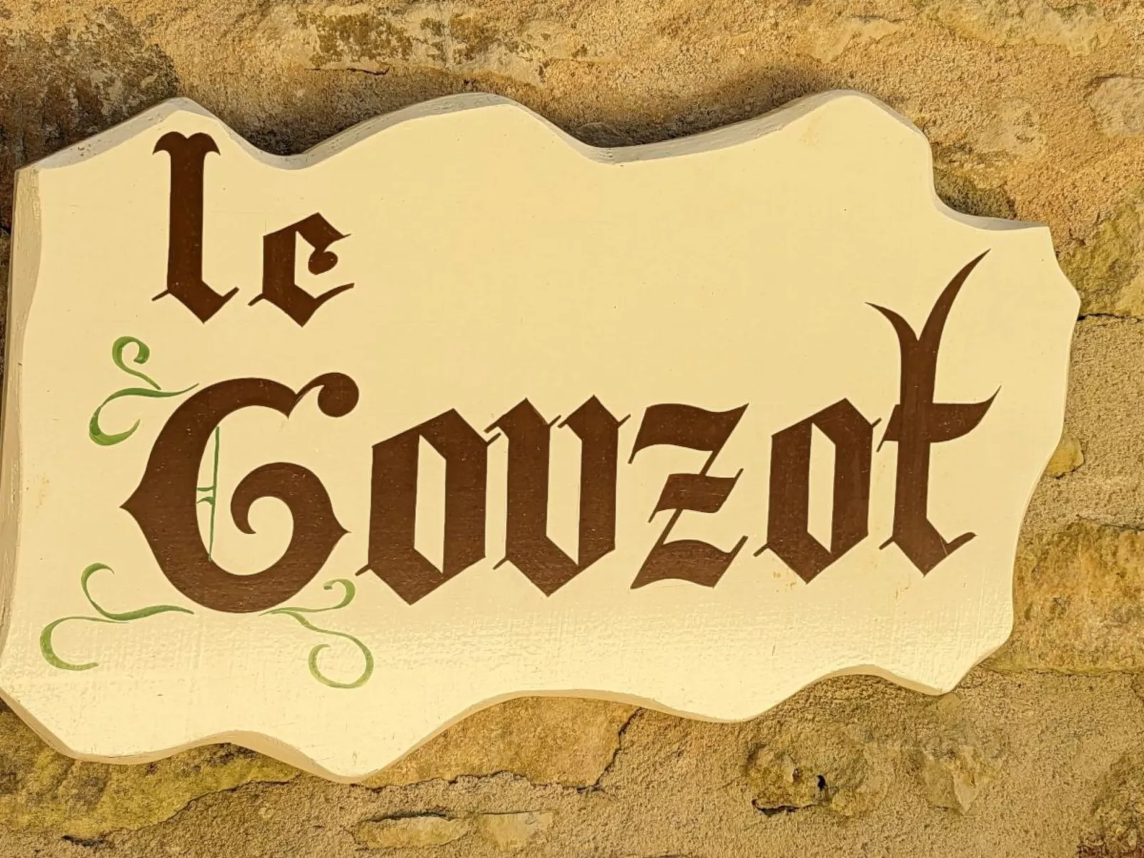 Im Herzen des Périgord Noir in der Nähe von Limeuil-Buiten