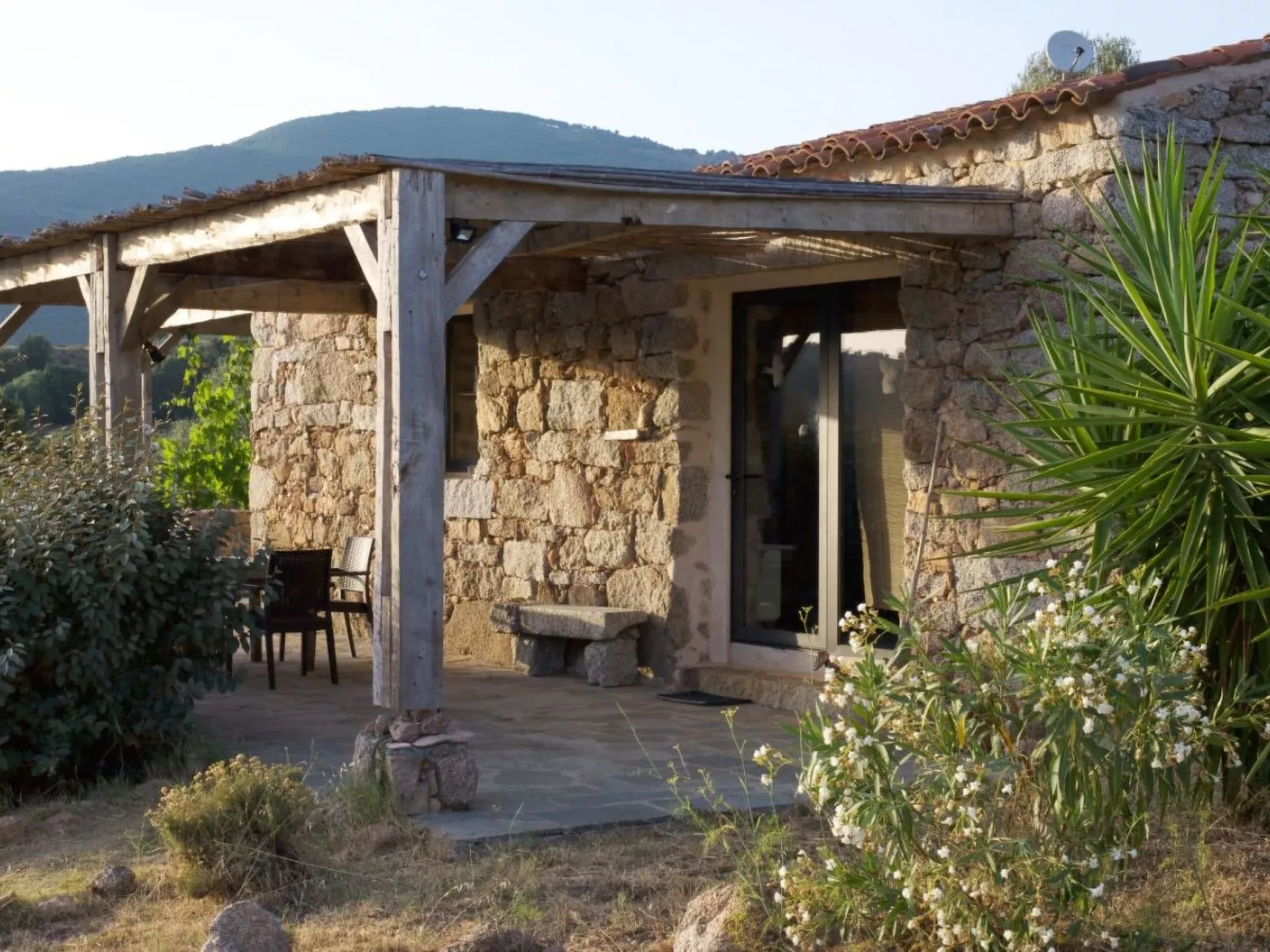 In idyllischer Lage im Süden Korsikas-Image-tags.info