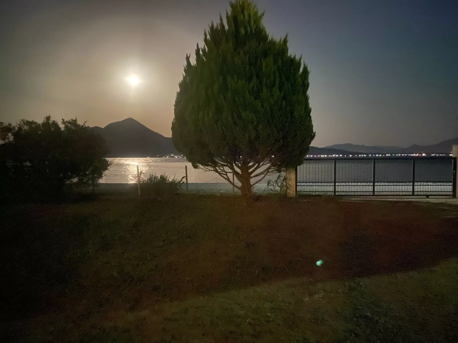 Tanjas Paradise-Buiten