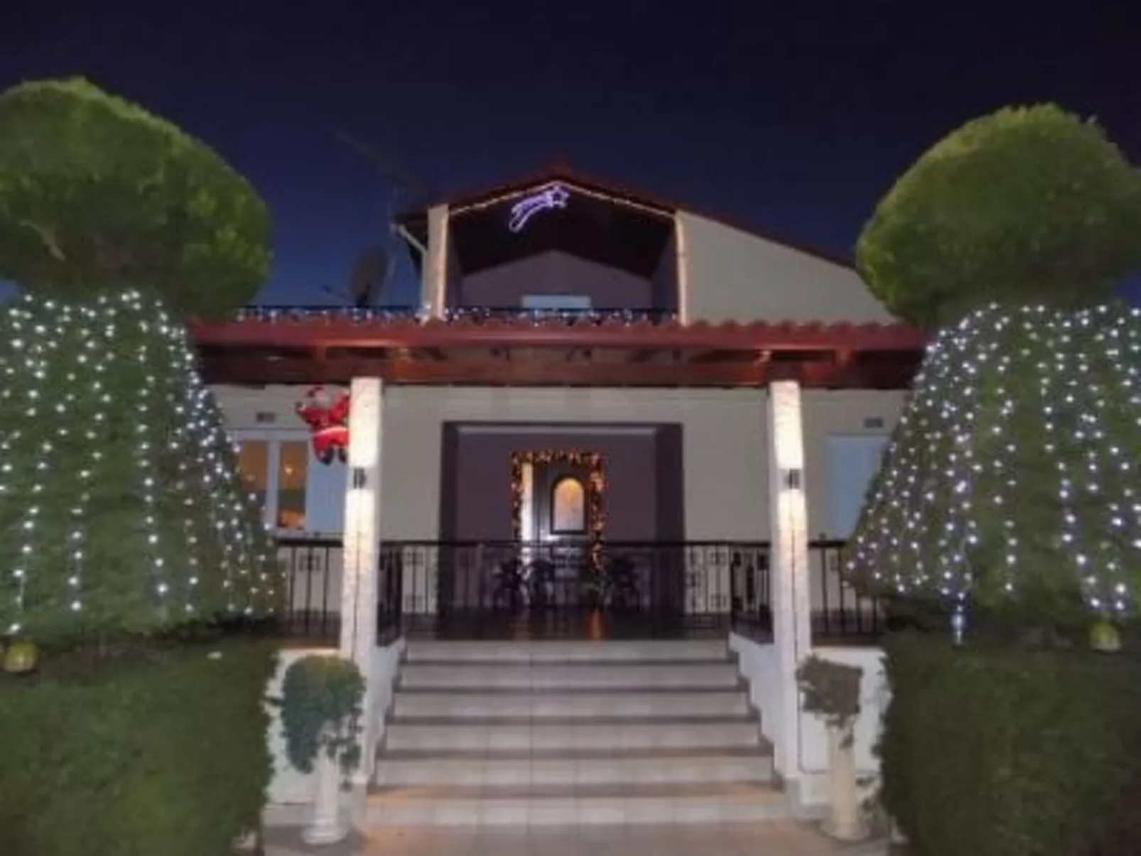 "Villa Rodon" mit privatem Pool-Buiten