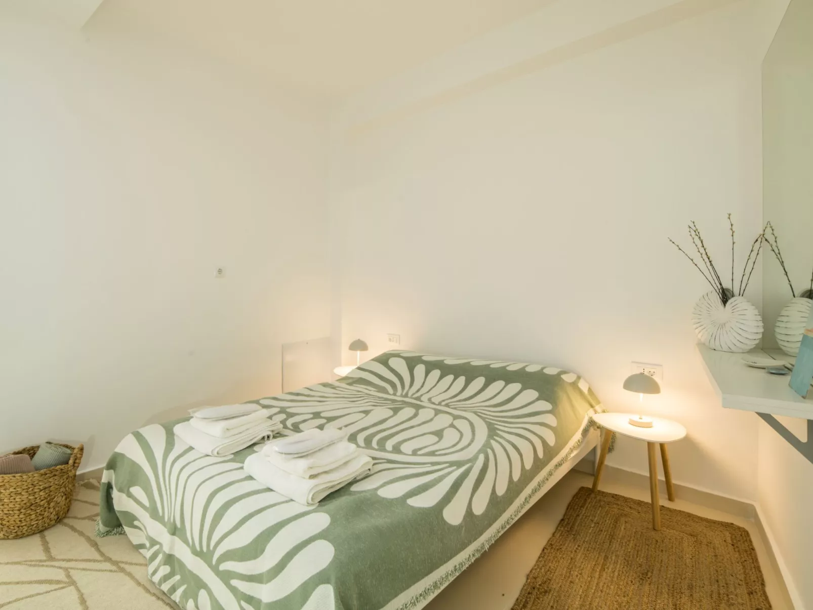 Neue Villa Moments am Meer mit Whirlpool, 50 m zum Strand-Binnen