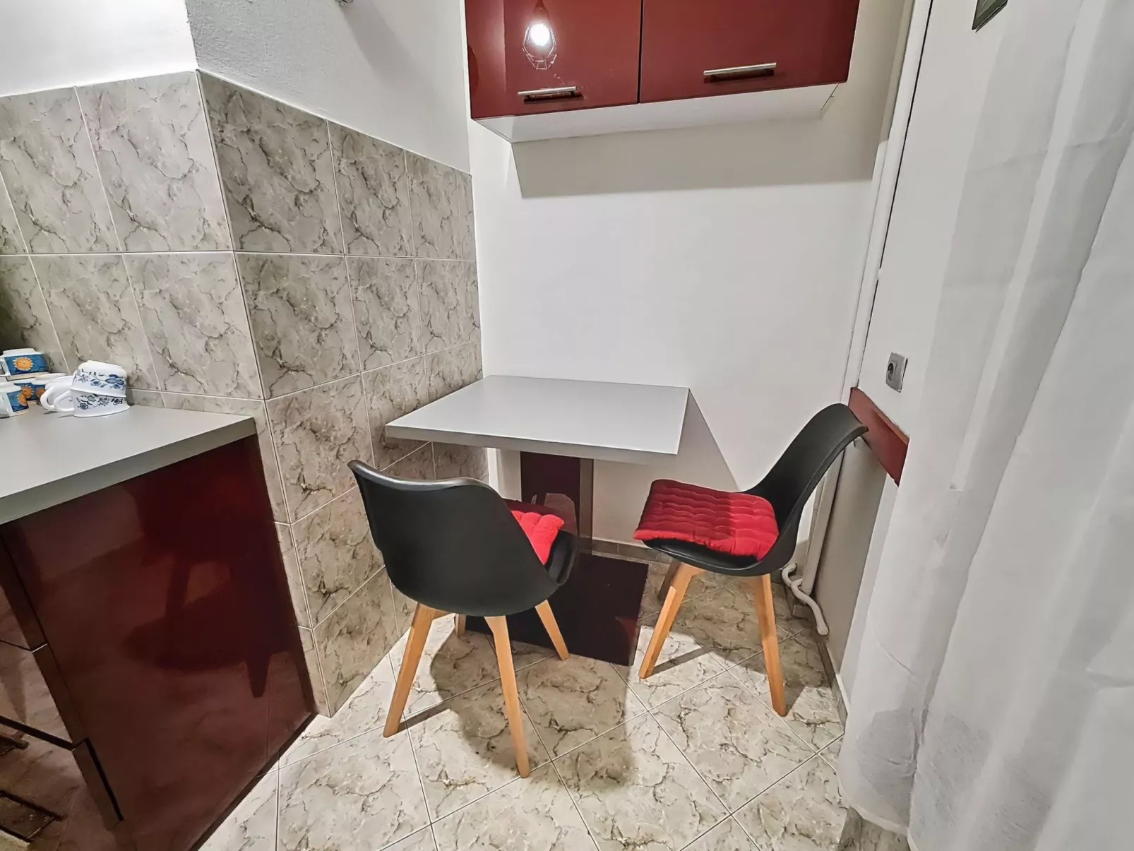 Komfort-Suite im Zentrum von Sofia, zwei Schlafzimmer, acc - Binnen