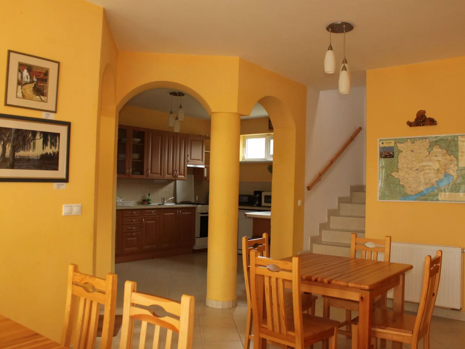 Hétkanyar Vendégház-Binnen