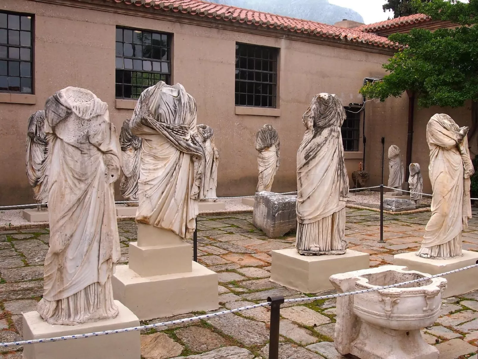 Zesa mit Balkon und Meerblick-Image-tags.info