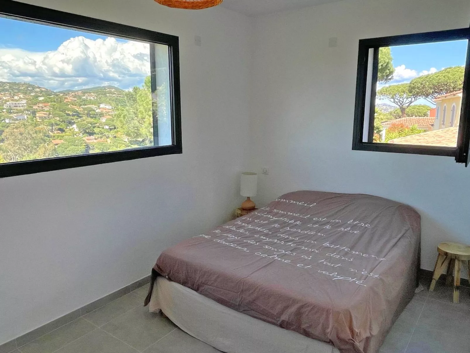 Villa 10 Personen - Swimmingpool - Klimaanlage- Sainte Maxime-Binnen