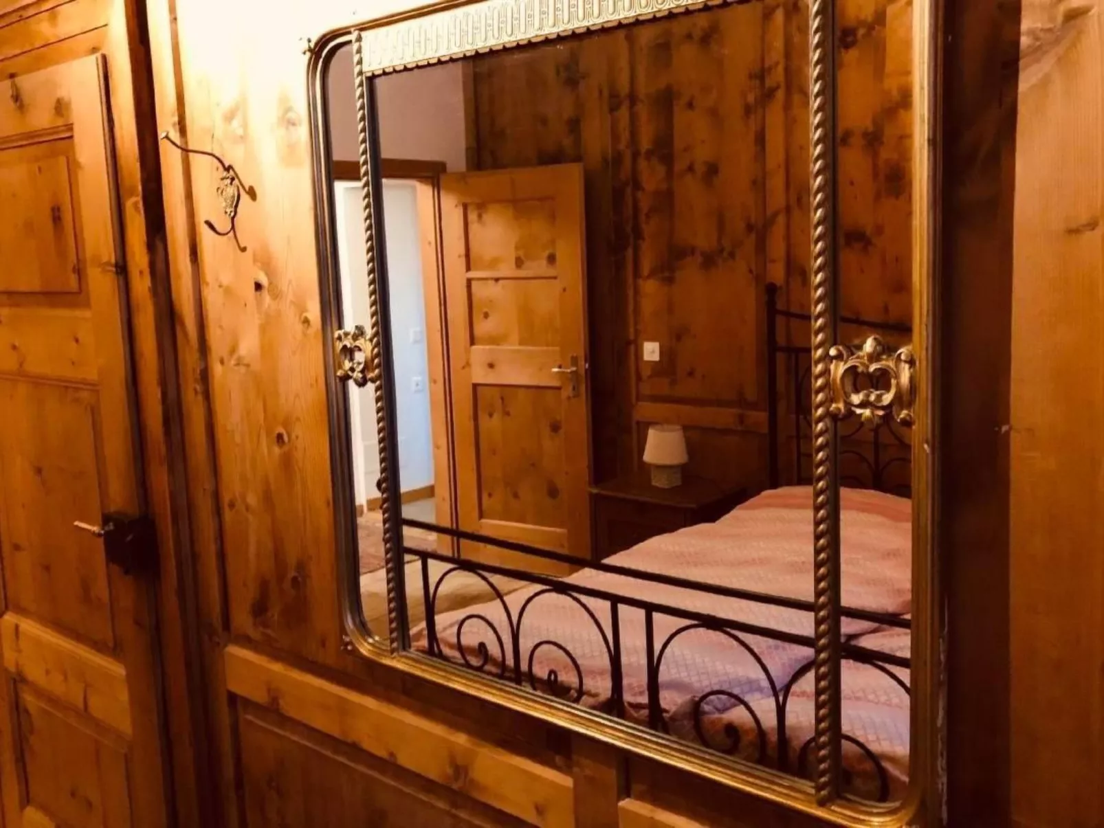 Geräumige Ferienwohnung-Binnen