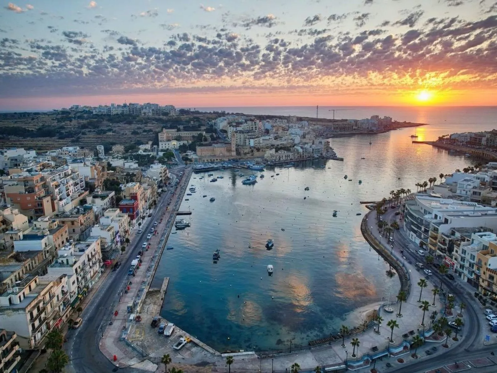 Klimatisierte Wohnung mit Grill und Terrasse-Image-tags.info