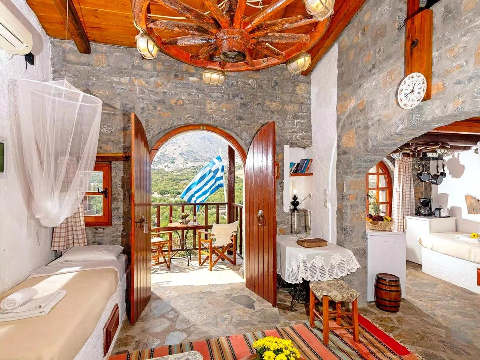 Authentisches kretisches Steinhaus Clio mit Aussicht-Image-tags.info