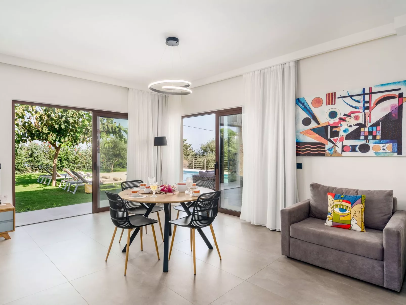 Villa Fos - Privater Pool, Eleganz und Meerblick-Binnen