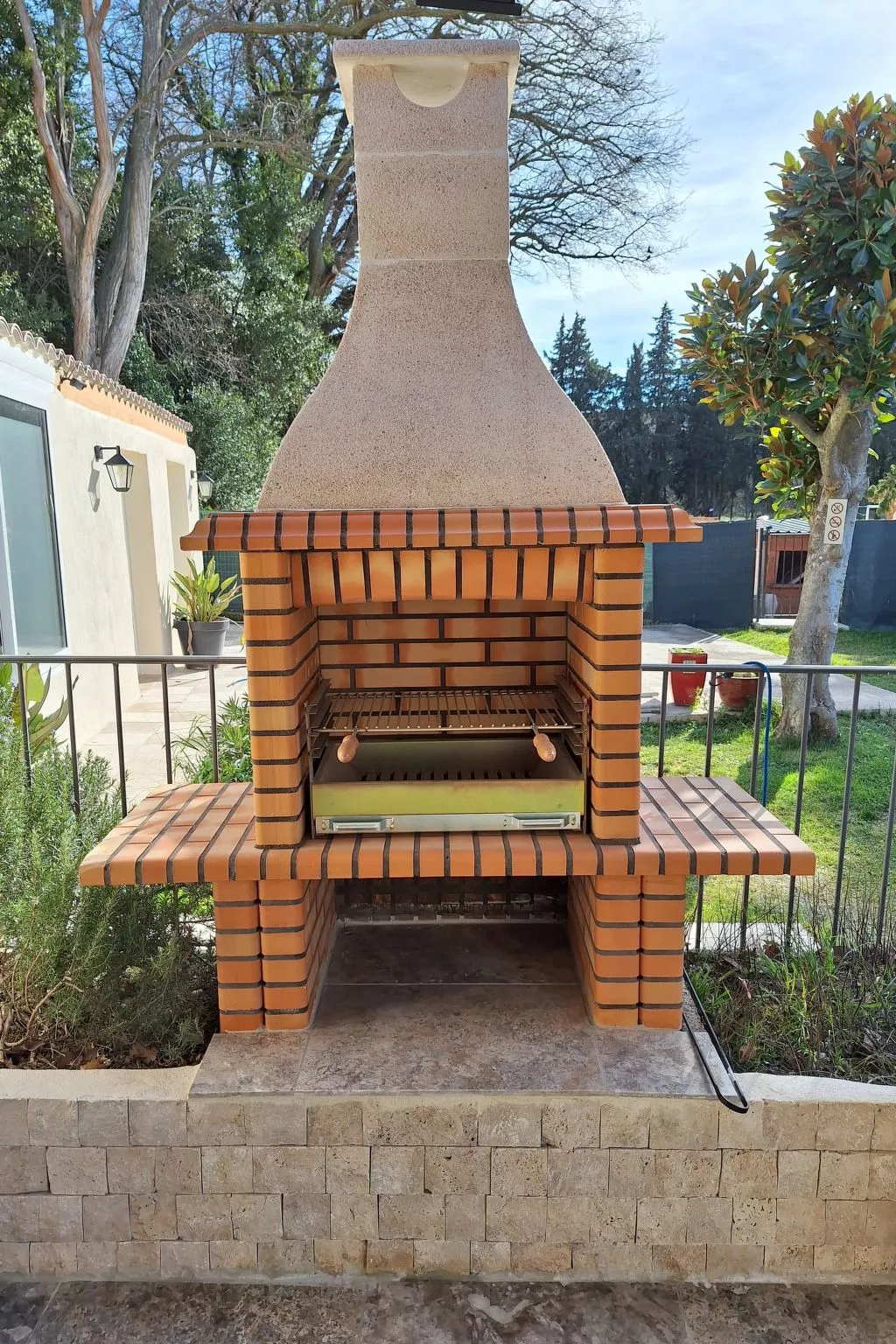 Moulin de Tartay in Avignon-Buiten