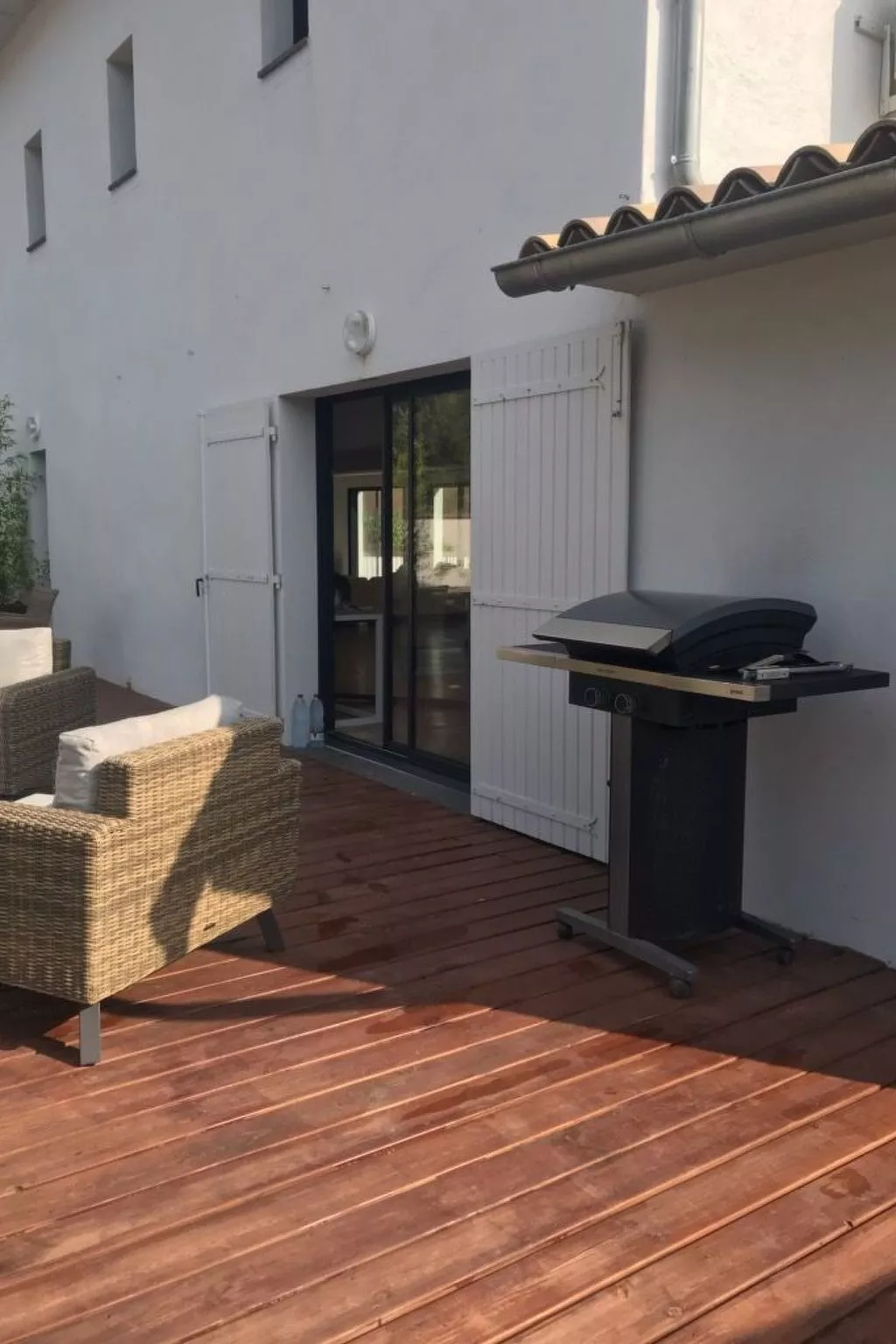 Villa mit Garten, Grill und Terrasse - Image-tags.info