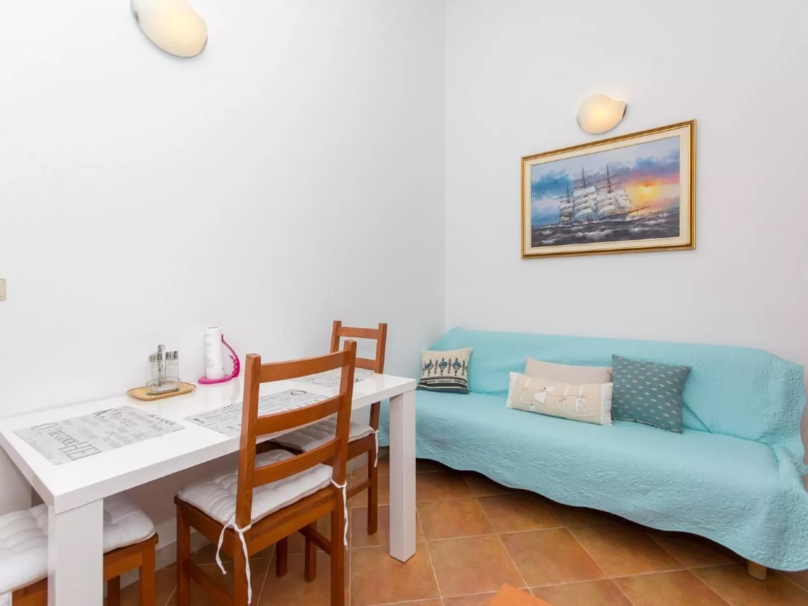 Modernes Apartment mit Meerblick-Binnen