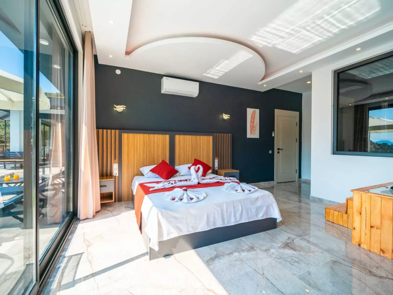 Luxuriöse Villa "Sard 3" mit Jacuzzi-Image-tags.info