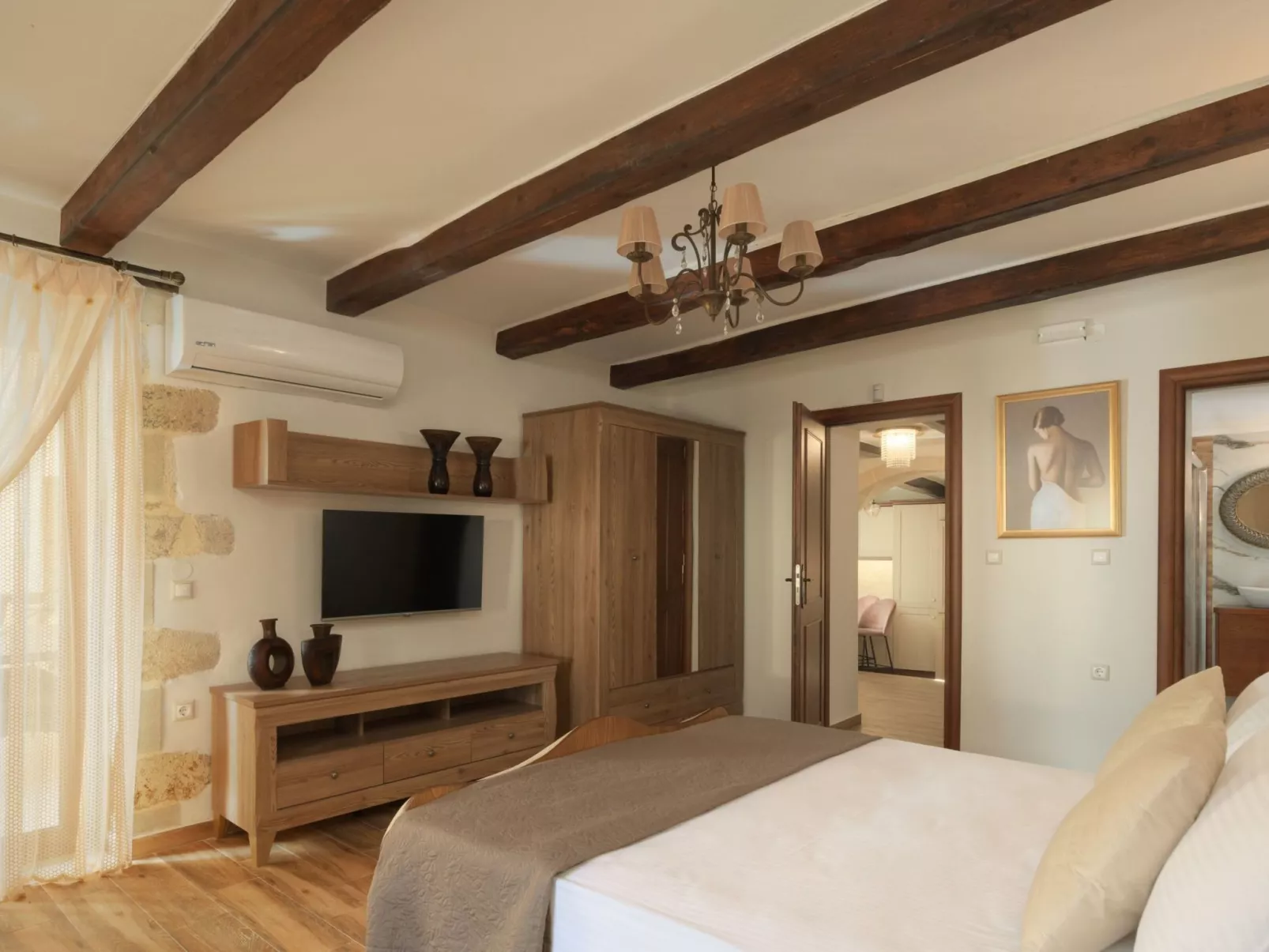 Nicole Villa - "Kostenloser" beheizter Pool, Village Escape-Binnen