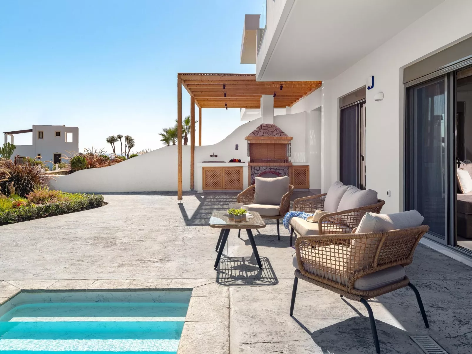 Villa Pounentis auf einem Hügel in Lachania-Binnen