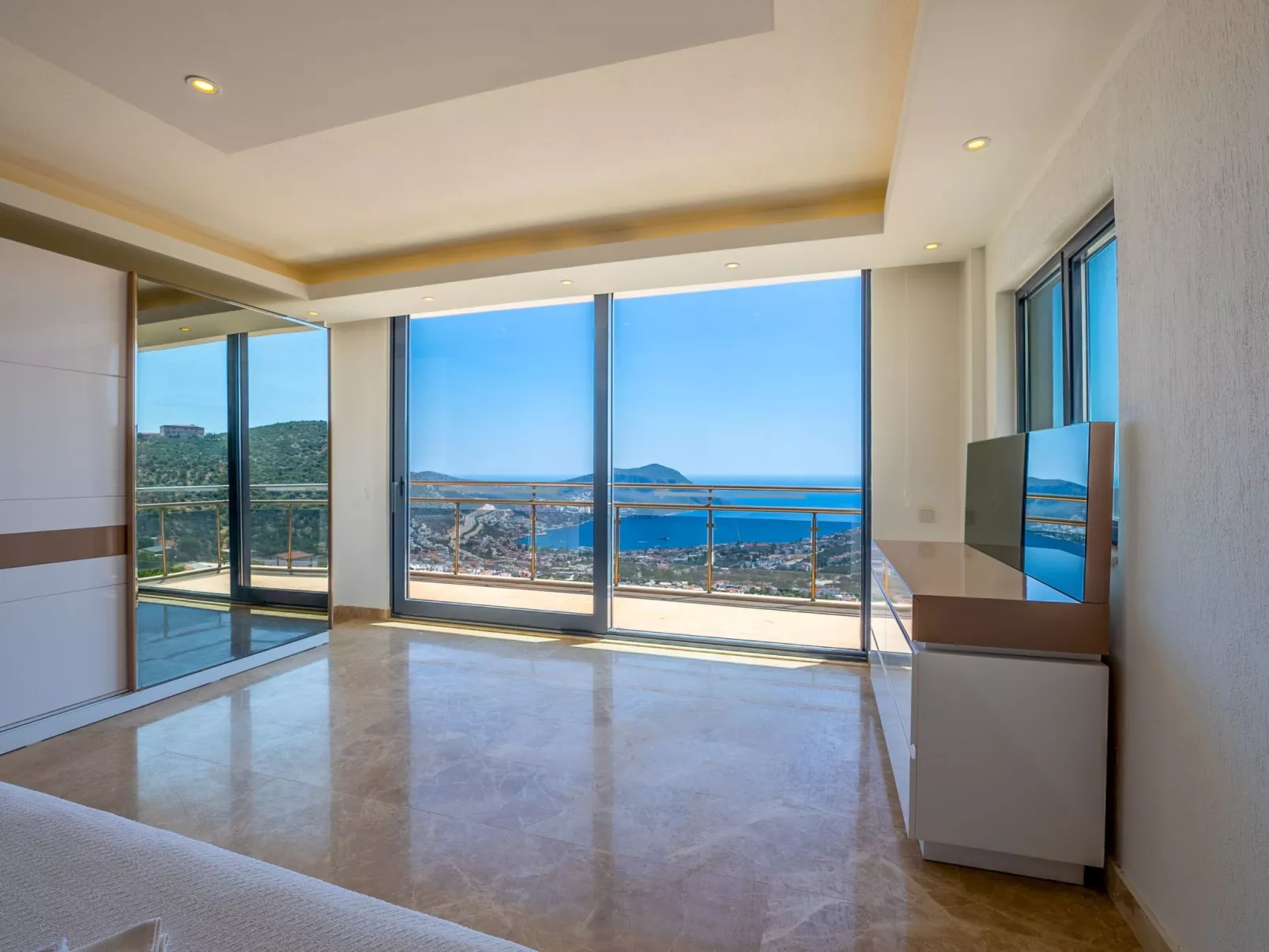 Villa mit Traum-Meerblick für 12 Personen-Binnen