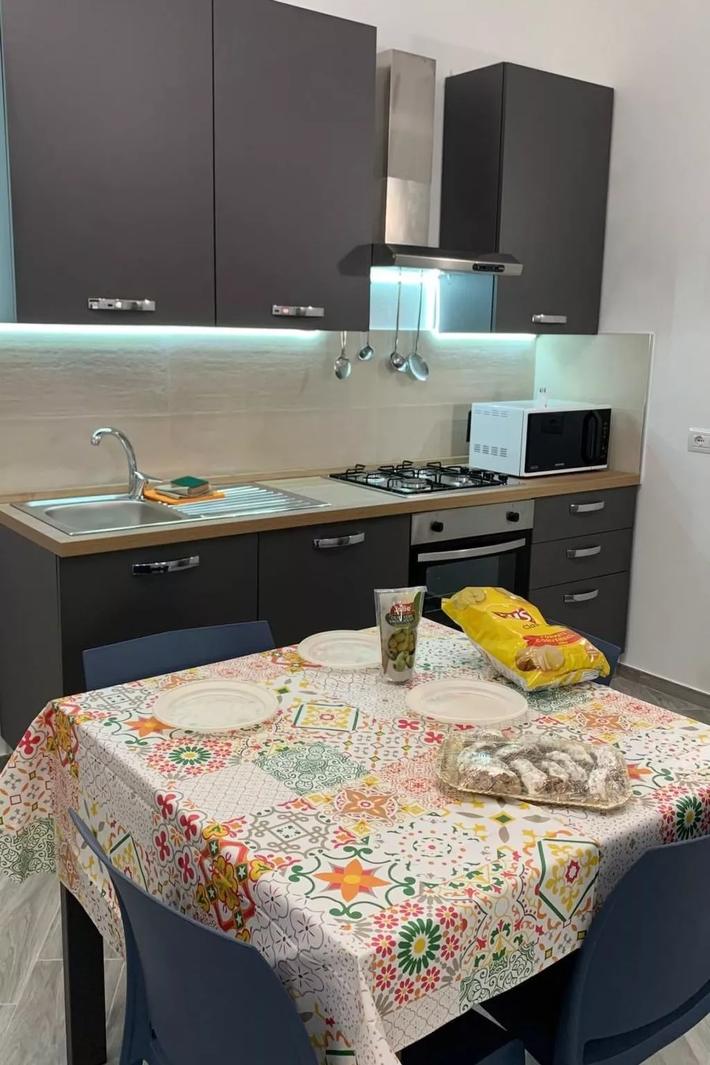 Ein-Zimmer-Wohnung 'Boada-Image-tags.info