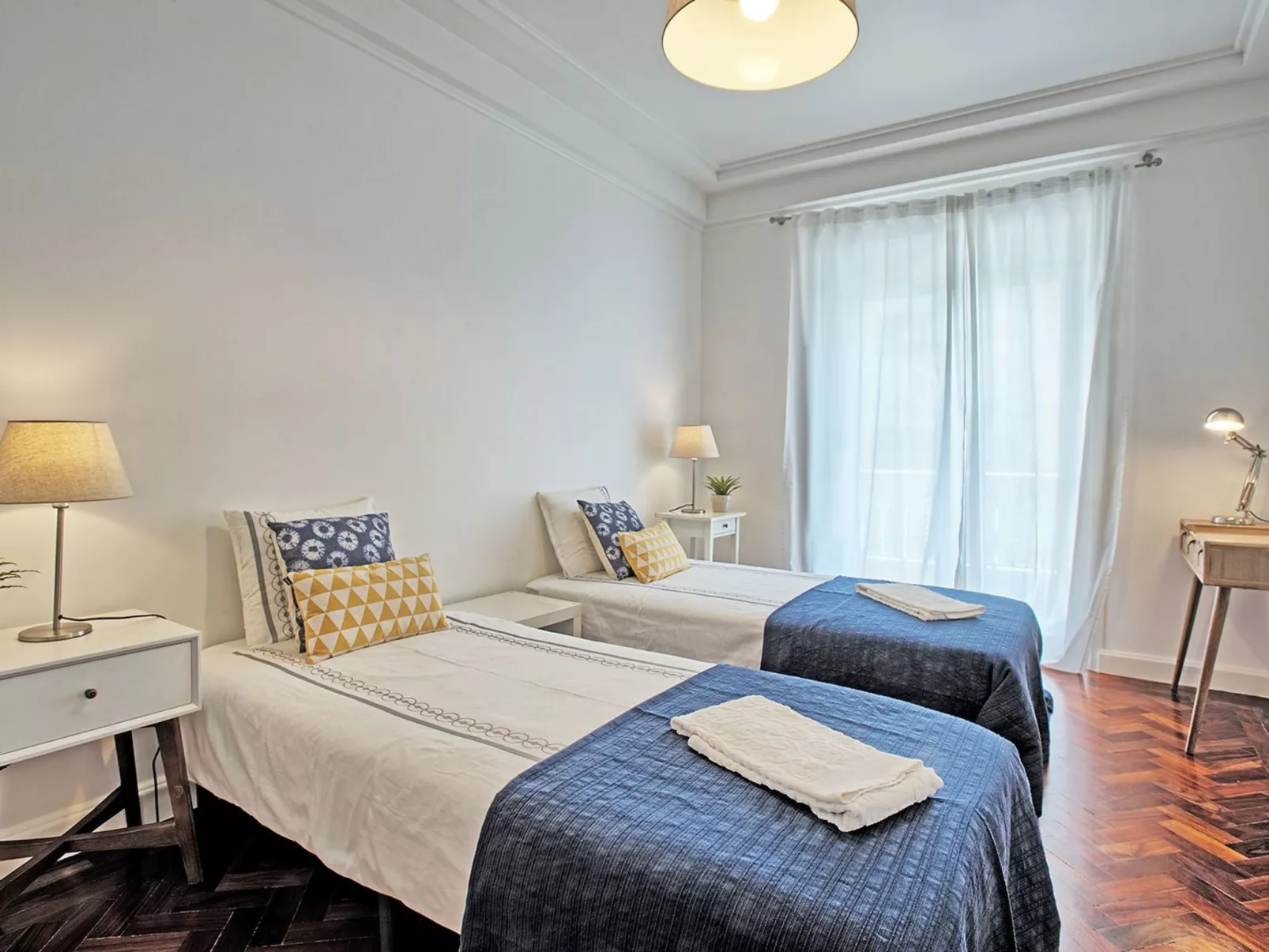 Liverpool-Terrasse-Image-tags.info