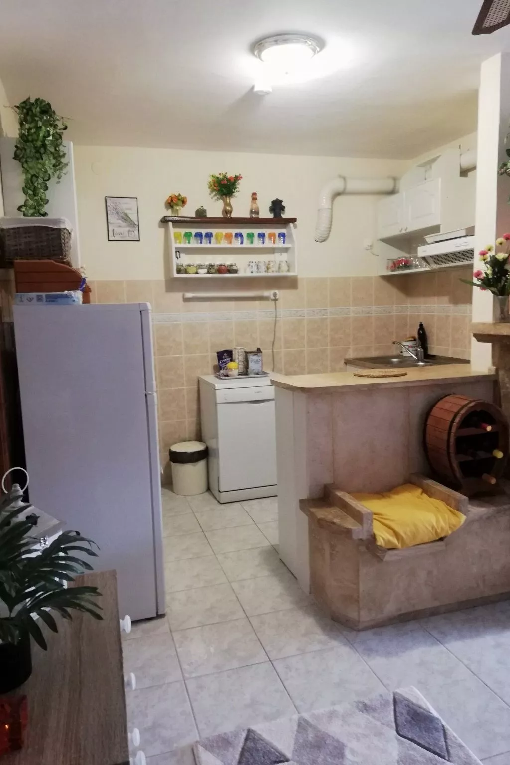 Ferienvilla mit Garten, Grill und Terrasse-Binnen